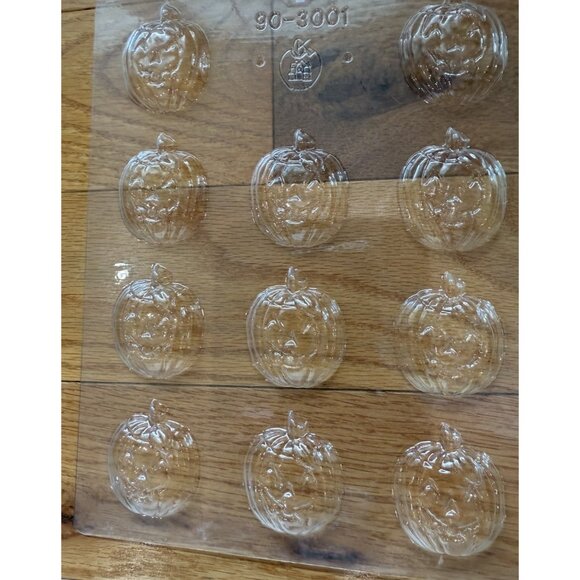 Halloween Candy Molds Lot Of 6 - Picture 2 of 7